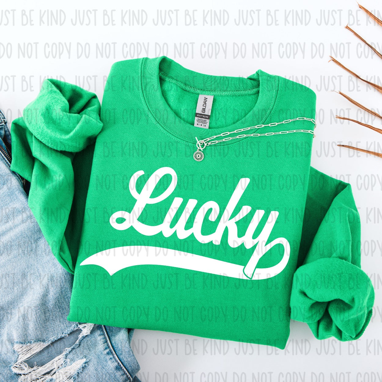Lucky - COMPLETED SWEATSHIRT
