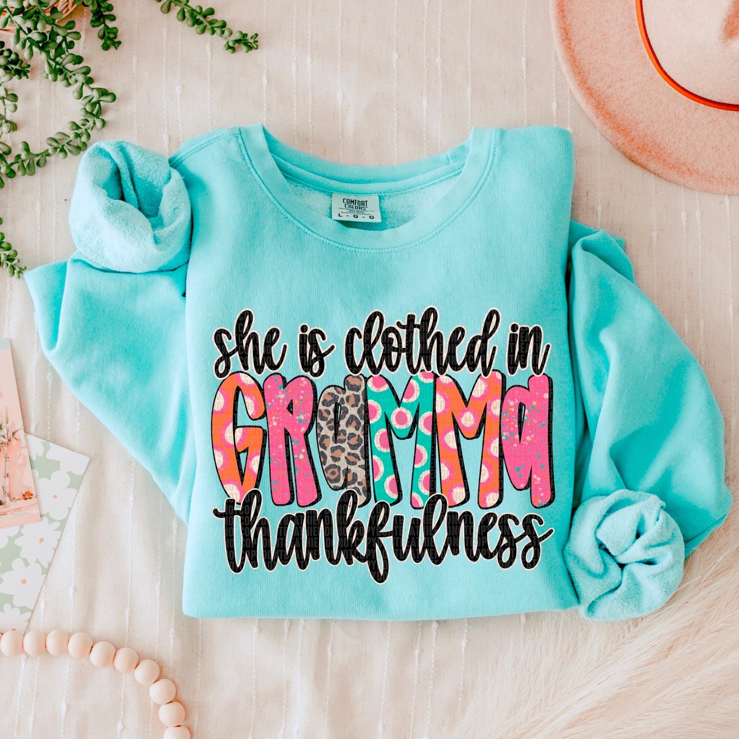 She is clothed in thankfulness GRAMMA- Transfer (SDD)
