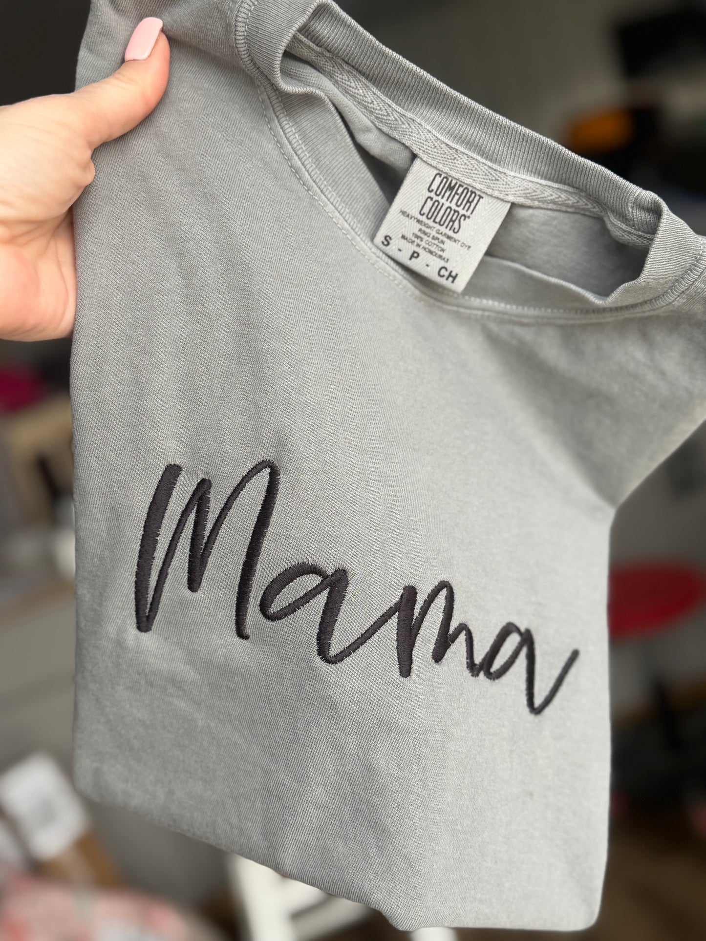 RTS SMALL Grey with Black Mama - Tshirt