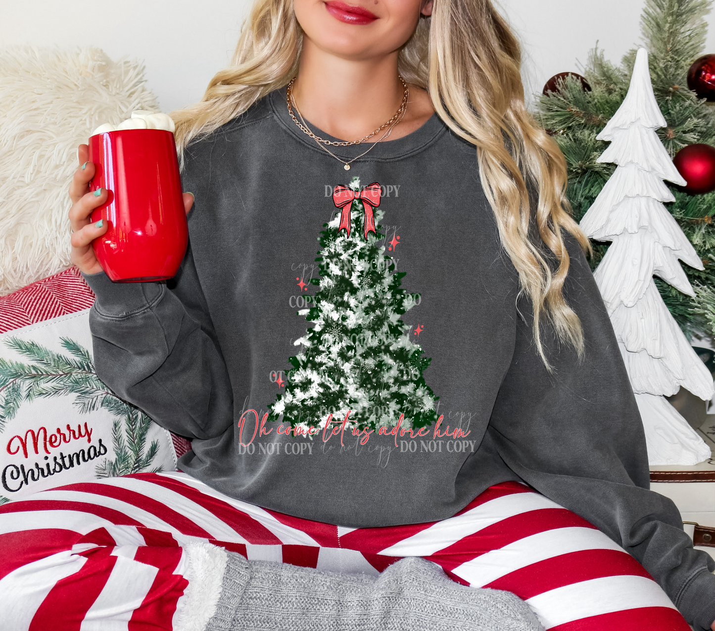 Oh Come Let Us Adore Him Christmas Tree with Bow - TRANSFER (40E)