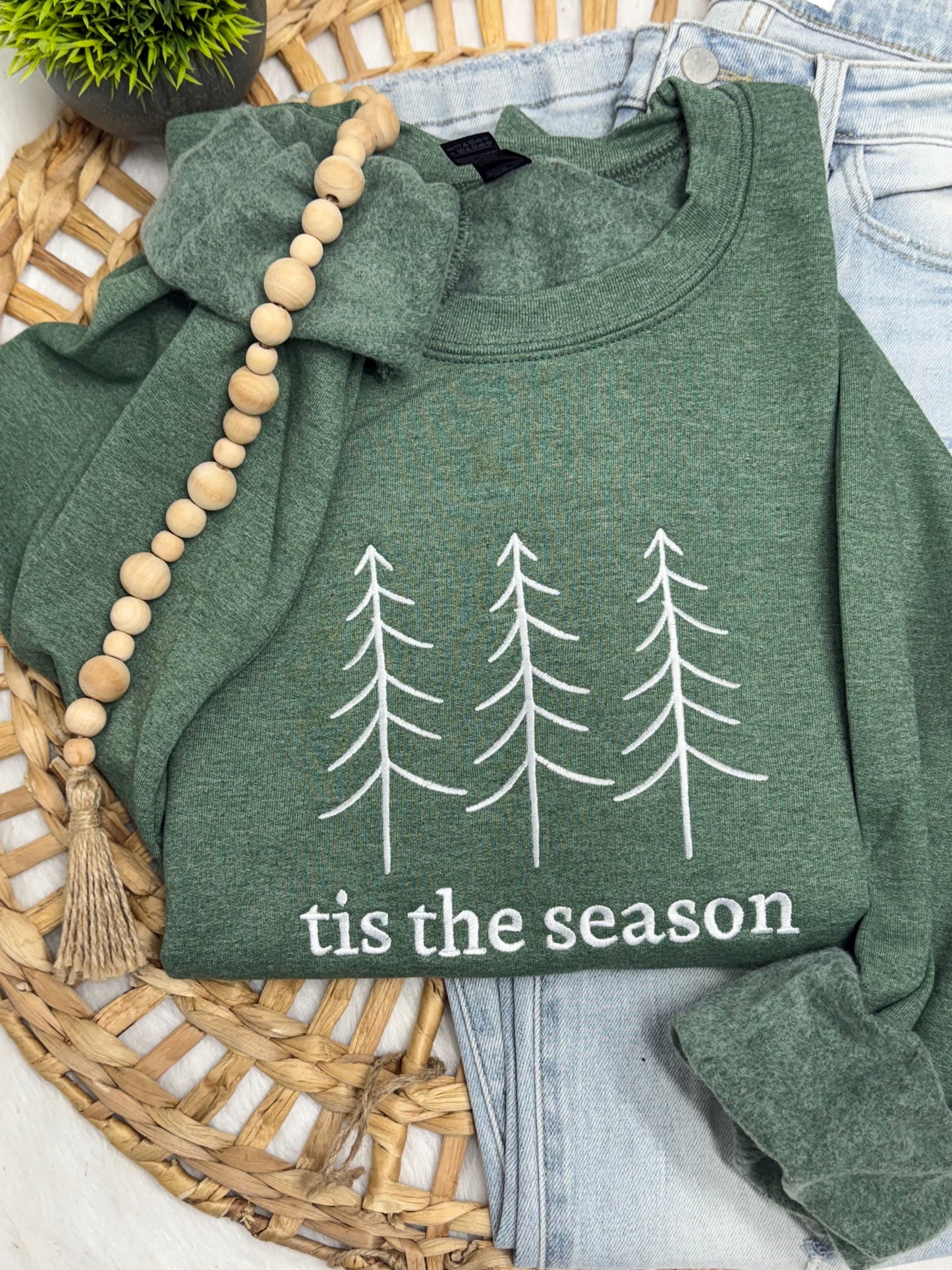 Tis the season -EMBROIDERED SWEATSHIRT