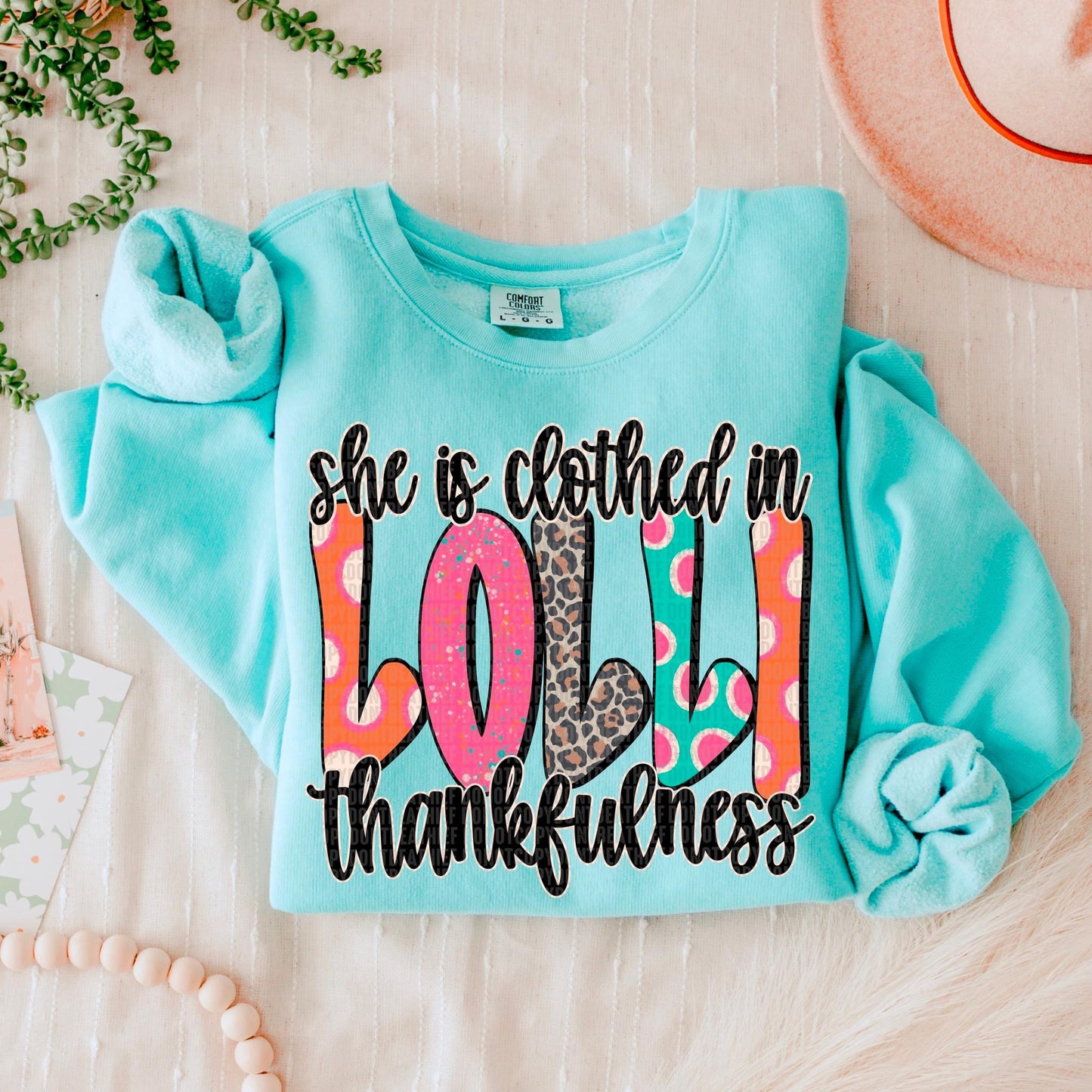 She is clothed in thankfulness LOLLI- Transfer (SDD)