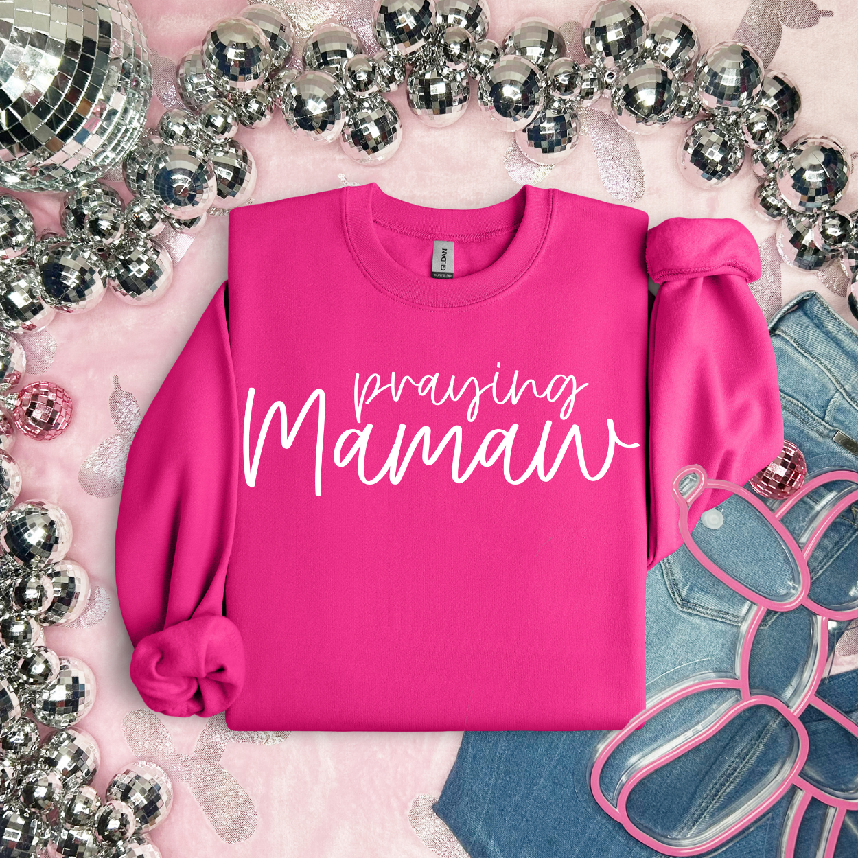 Praying Mamaw / White - TRANSFER (OHDD)