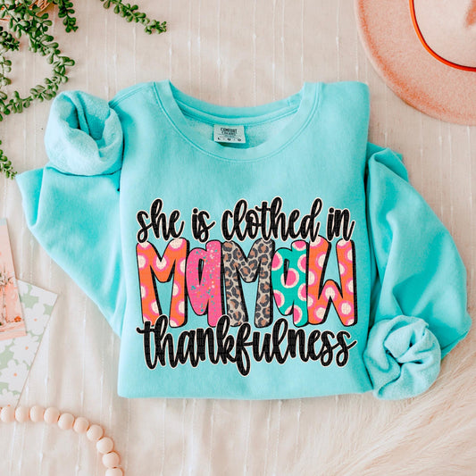 She is clothed in thankfulness MAMAW- Transfer (SDD)