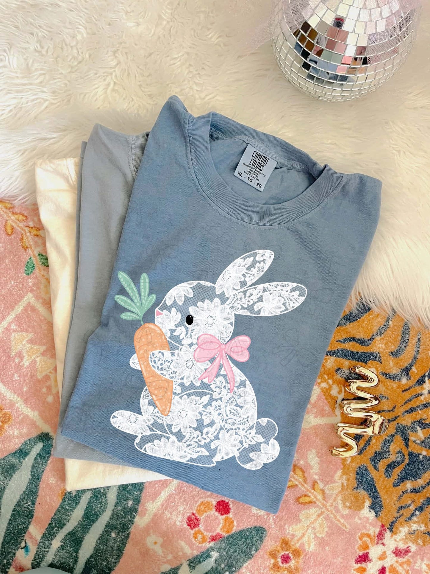 Bunny With Carrot -  TRANSFER (CC)