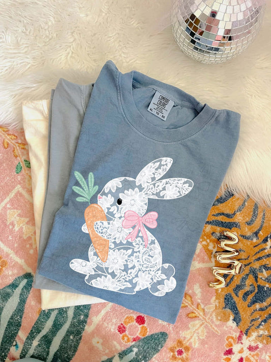 Bunny With Carrot -  TRANSFER (CC)