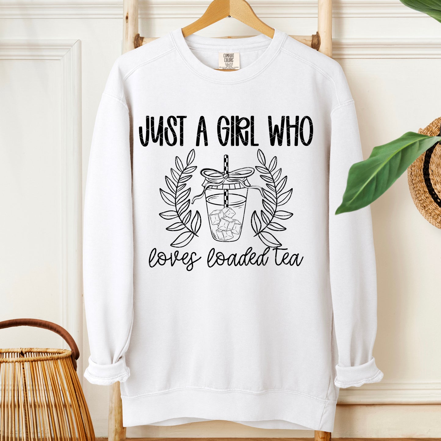 Just A Girl Who Loves Loaded Tea / Black  - TRANSFER (SDD)